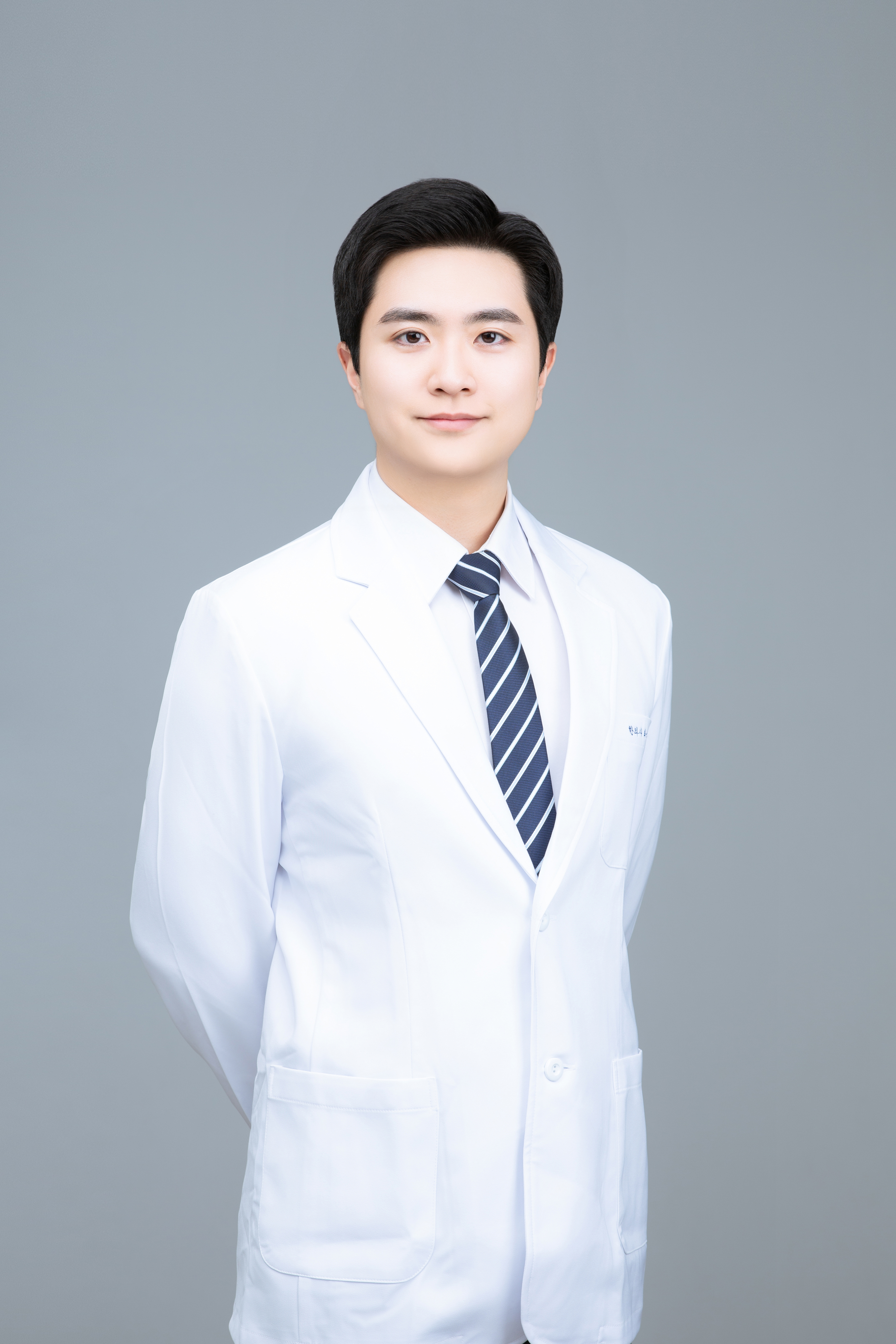 진료원장 최승빈